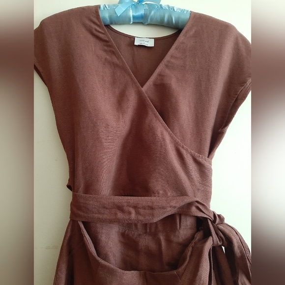 Wilfred Aritzia Brax Jumpsuits. Size: 0 - Picture 7 of 12